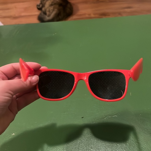 Ruby Red Plastic Sunglasses - Picture 3 of 4